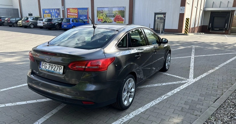 Ford Focus cena 35000 przebieg: 104000, rok produkcji 2018 z Gołdap małe 37